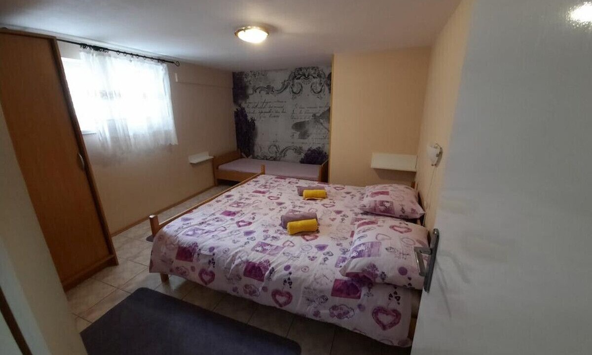 Photo of Bedroom in Kampor