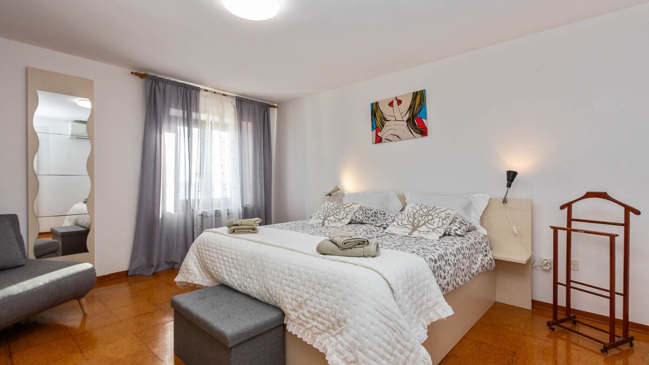 Photo of Bedroom in Mali Maj