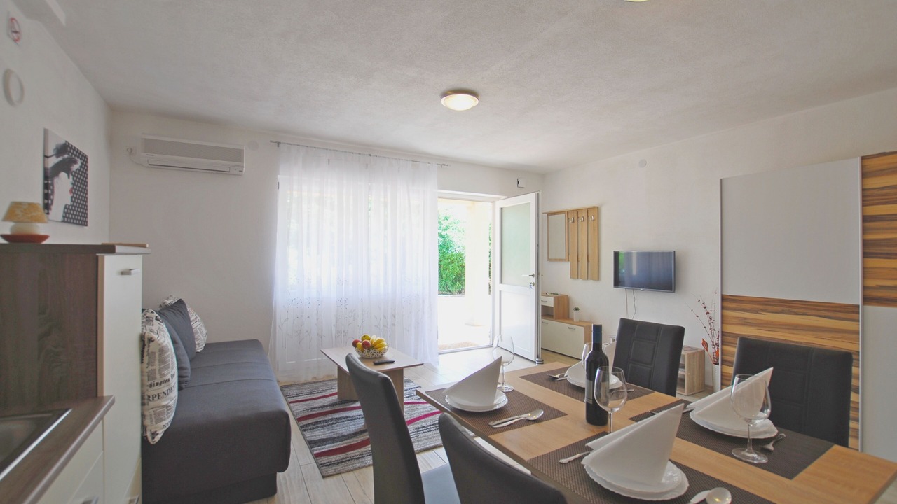 Photo of Livingroom in Sarsoni