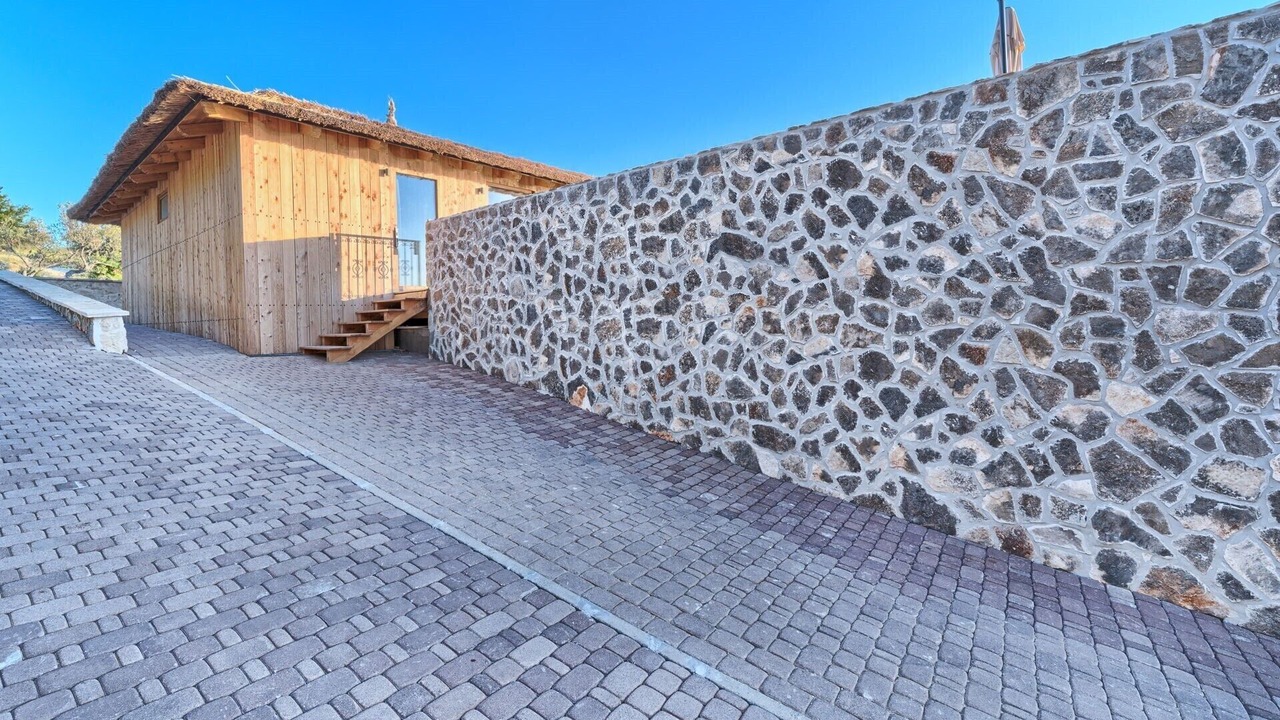 Photo of Outdoor in Jezera