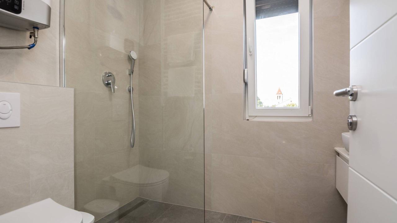 Photo of Bathroom in Vir