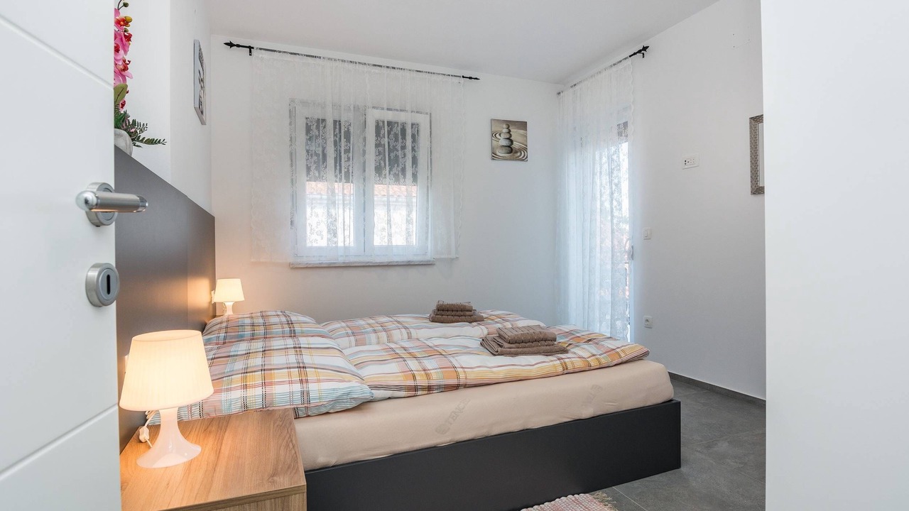Photo of Bedroom in Vir