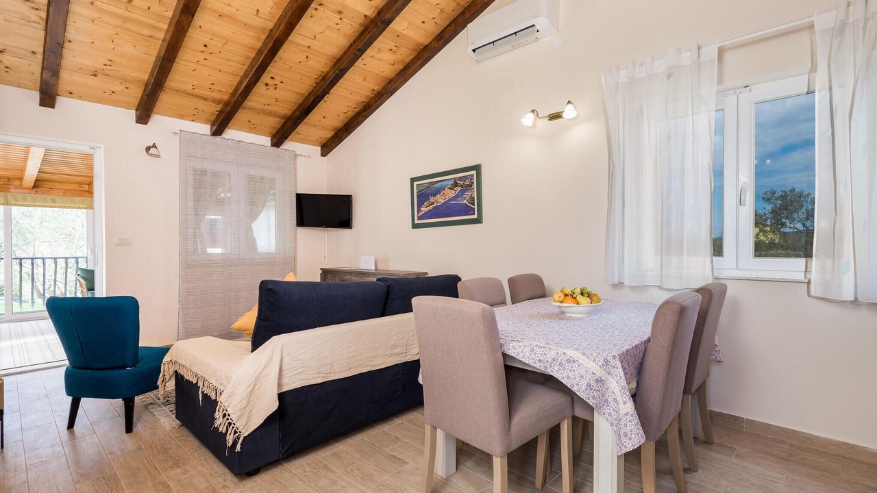 Photo of Bedroom in Supetarska Draga