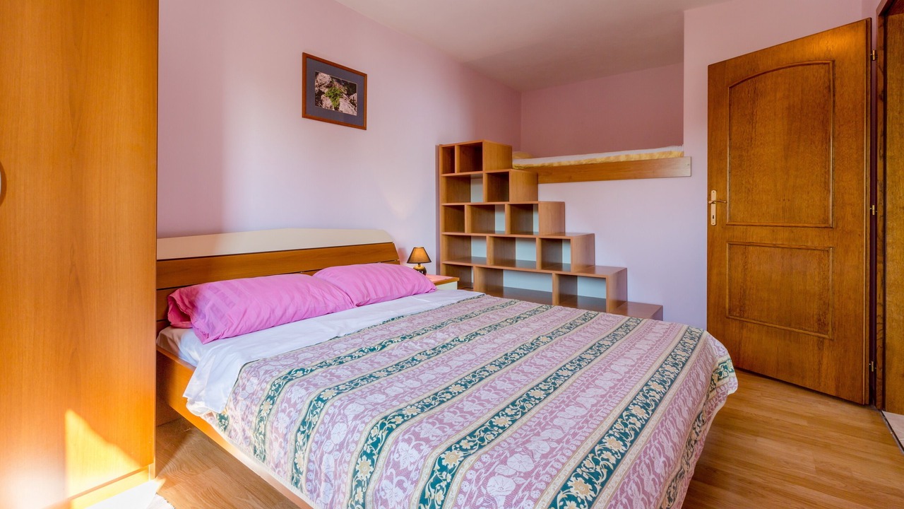 Photo of Bedroom in Dramalj