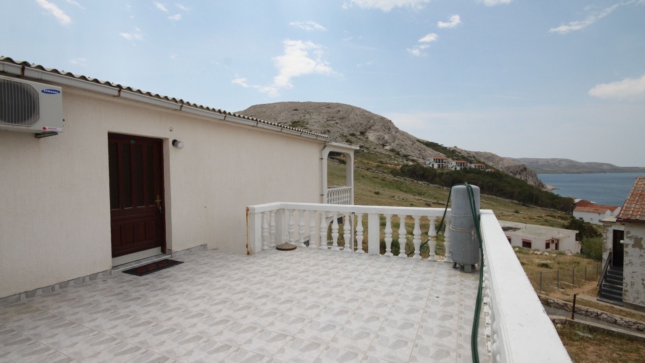 Photo of Others in Metajna