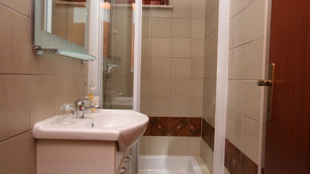 Photo of Bathroom in Mandre
