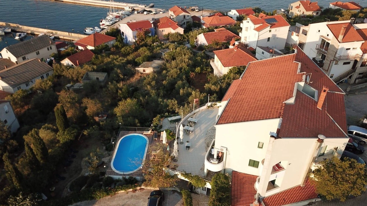 Photo of Outdoor in Kali