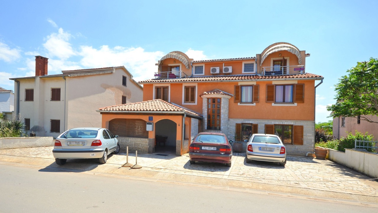 Photo of Outdoor in Valbandon