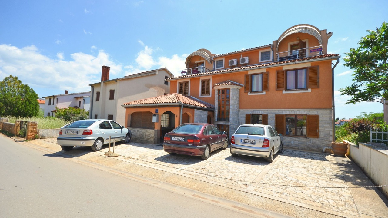 Photo of Outdoor in Valbandon