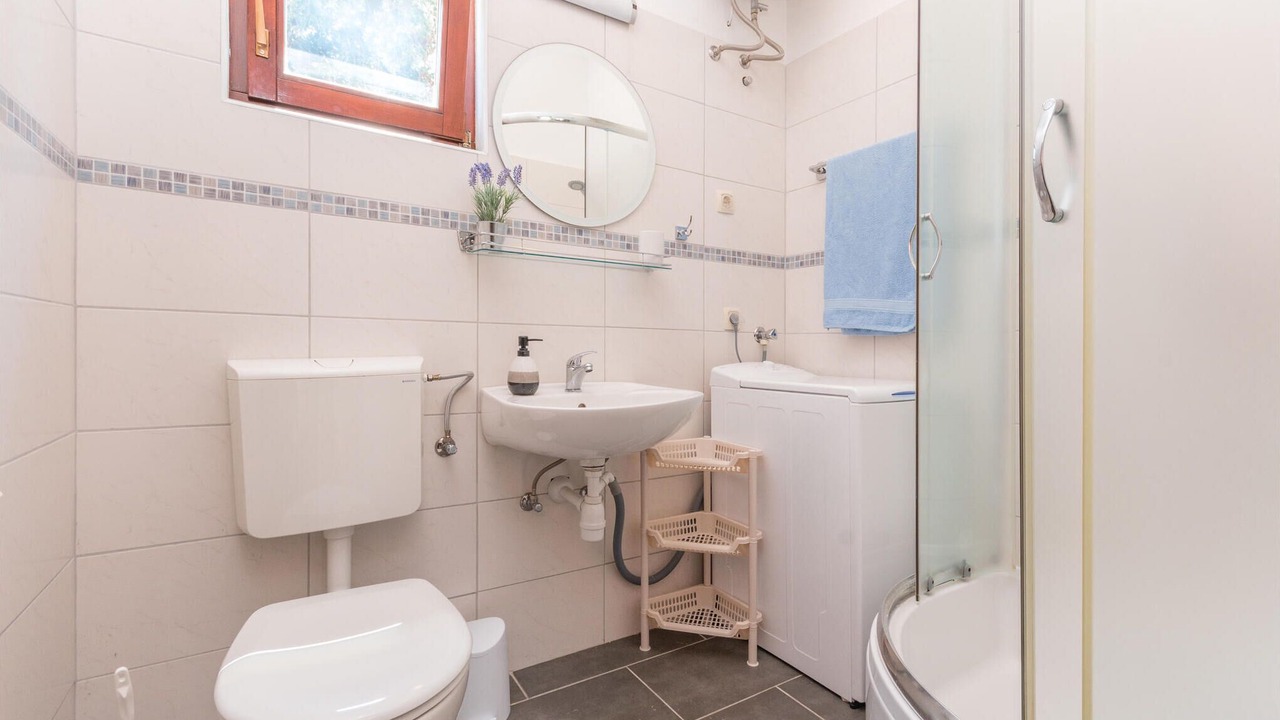 Photo of Bathroom in Knez