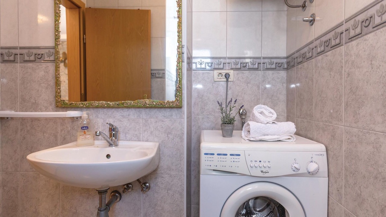 Photo of Bathroom in Podgora