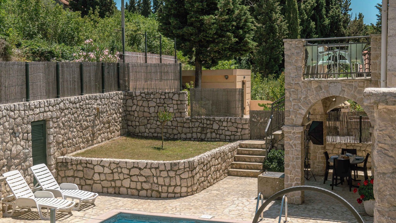 Photo of Outdoor in Kremena