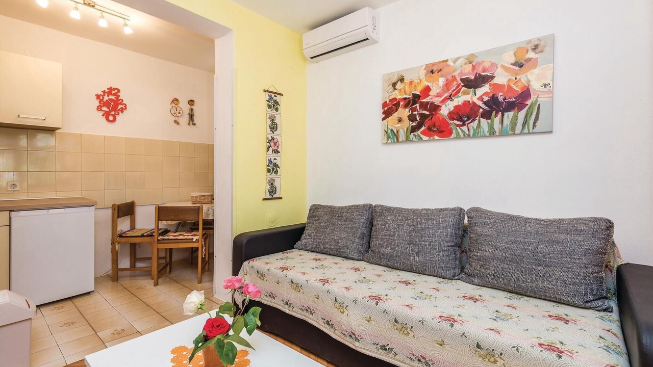 Photo of Bedroom in Barbat na Rabu