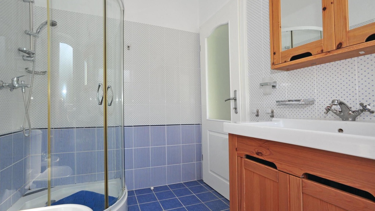 Photo of Bathroom in Slatine