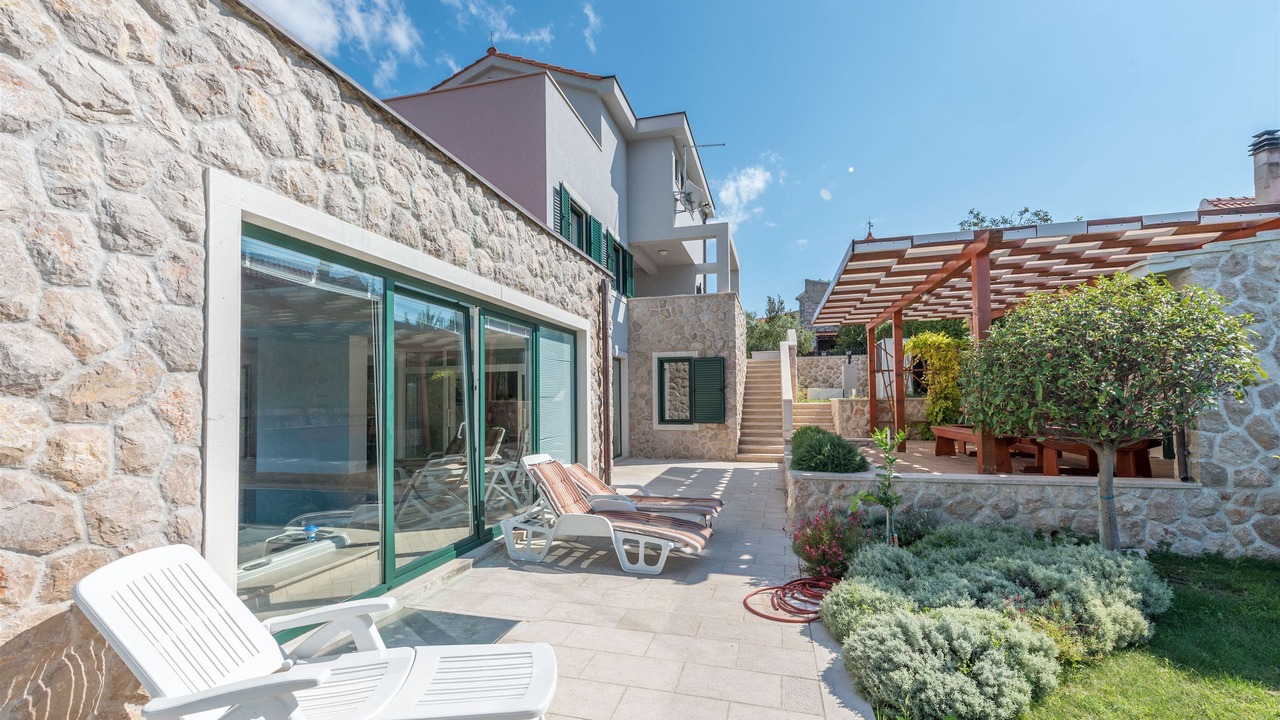 Photo of Patio Balcony in Betina