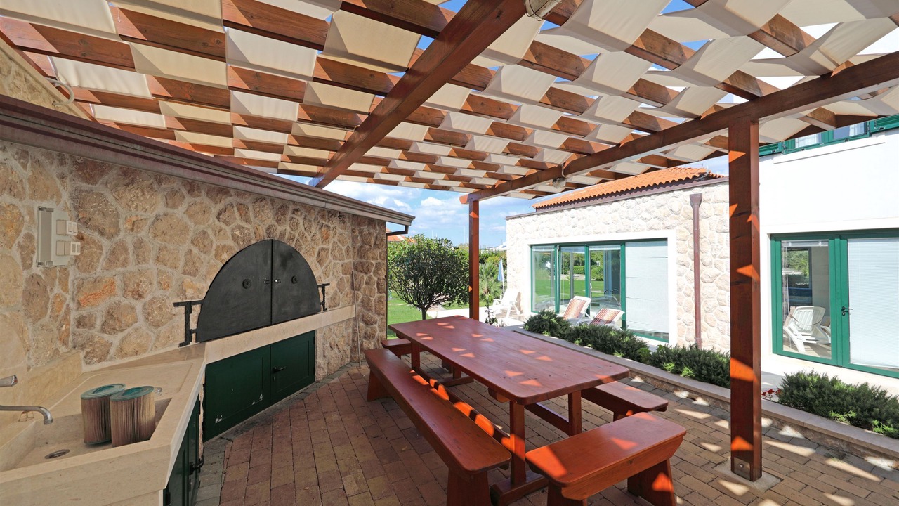 Photo of Outdoor in Betina