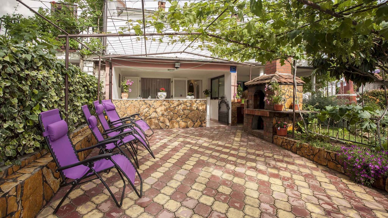 Photo of Outdoor in Borik