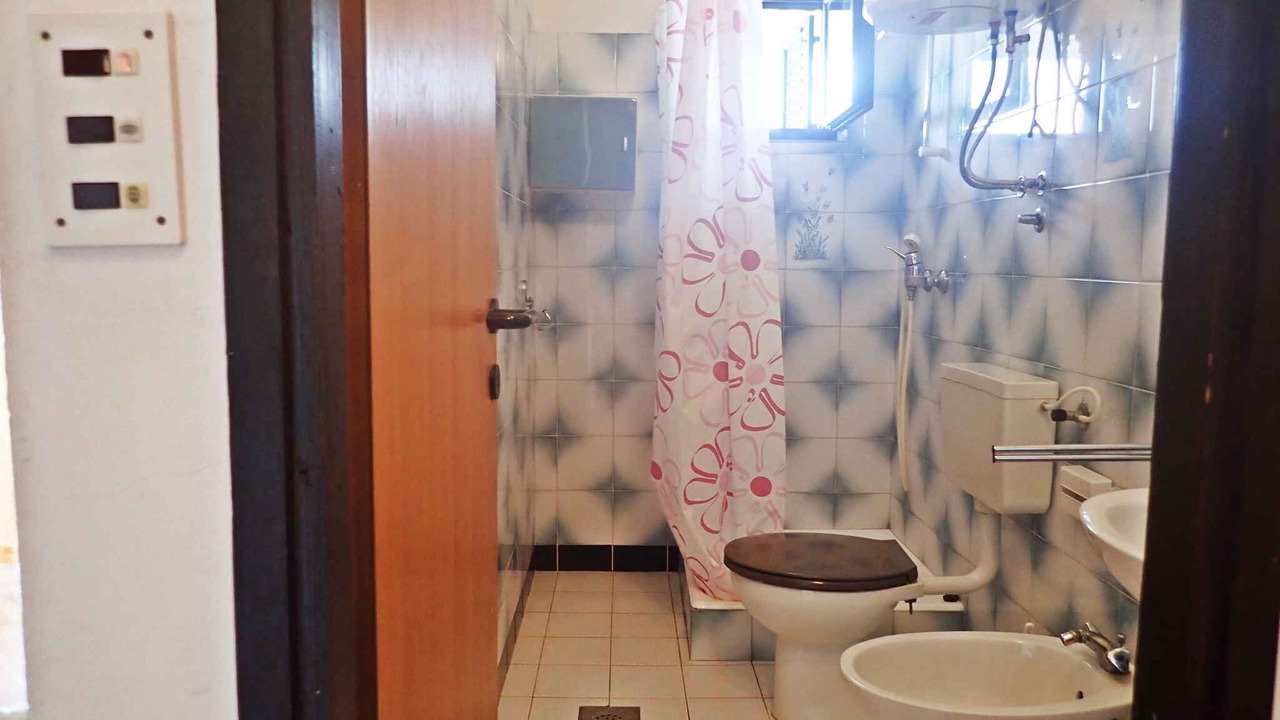 Photo of Bathroom in Seline
