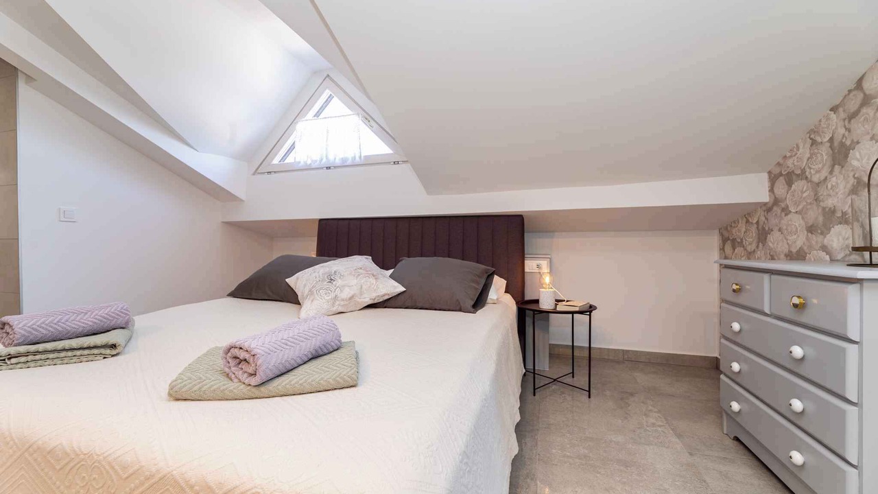 Photo of Bedroom in Silo