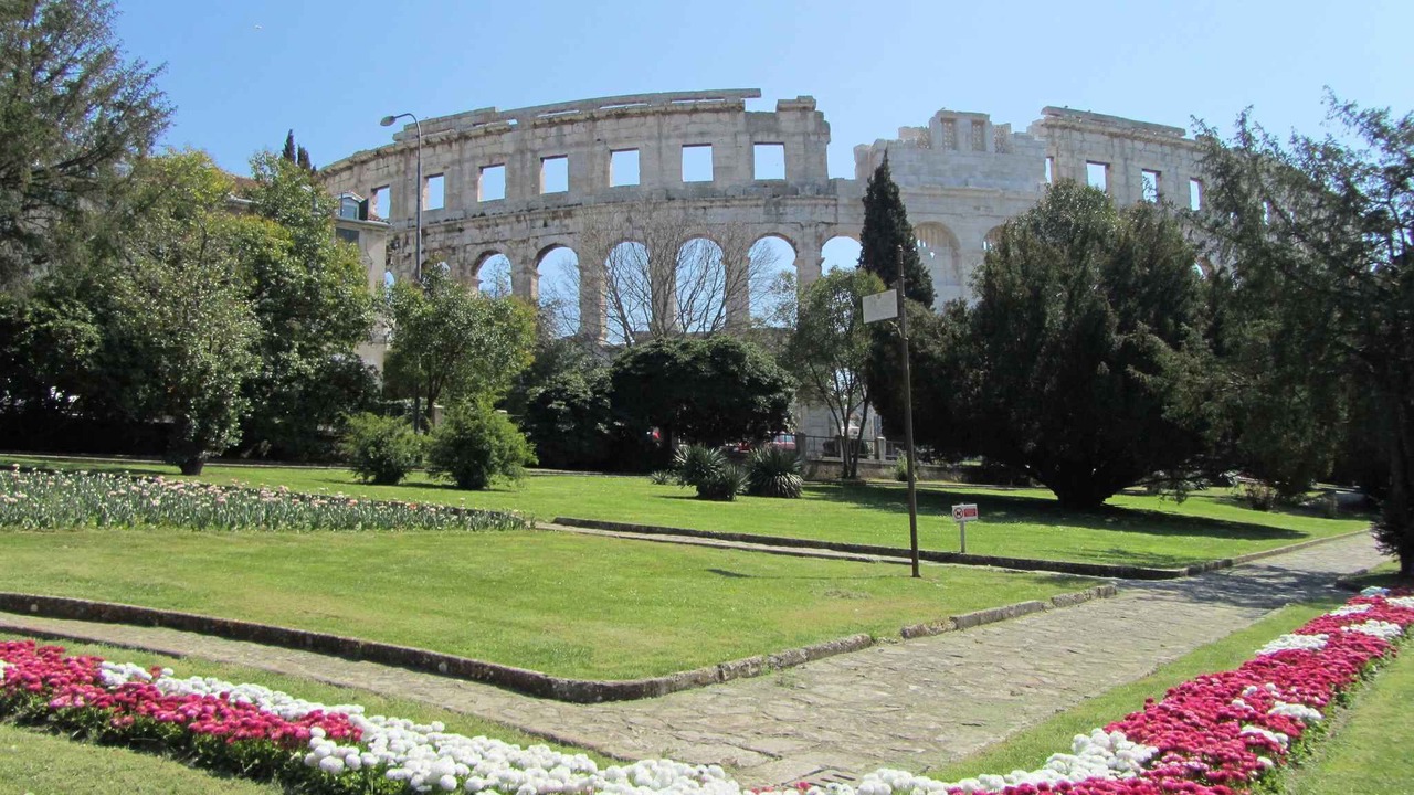 Photo of Others in Pula