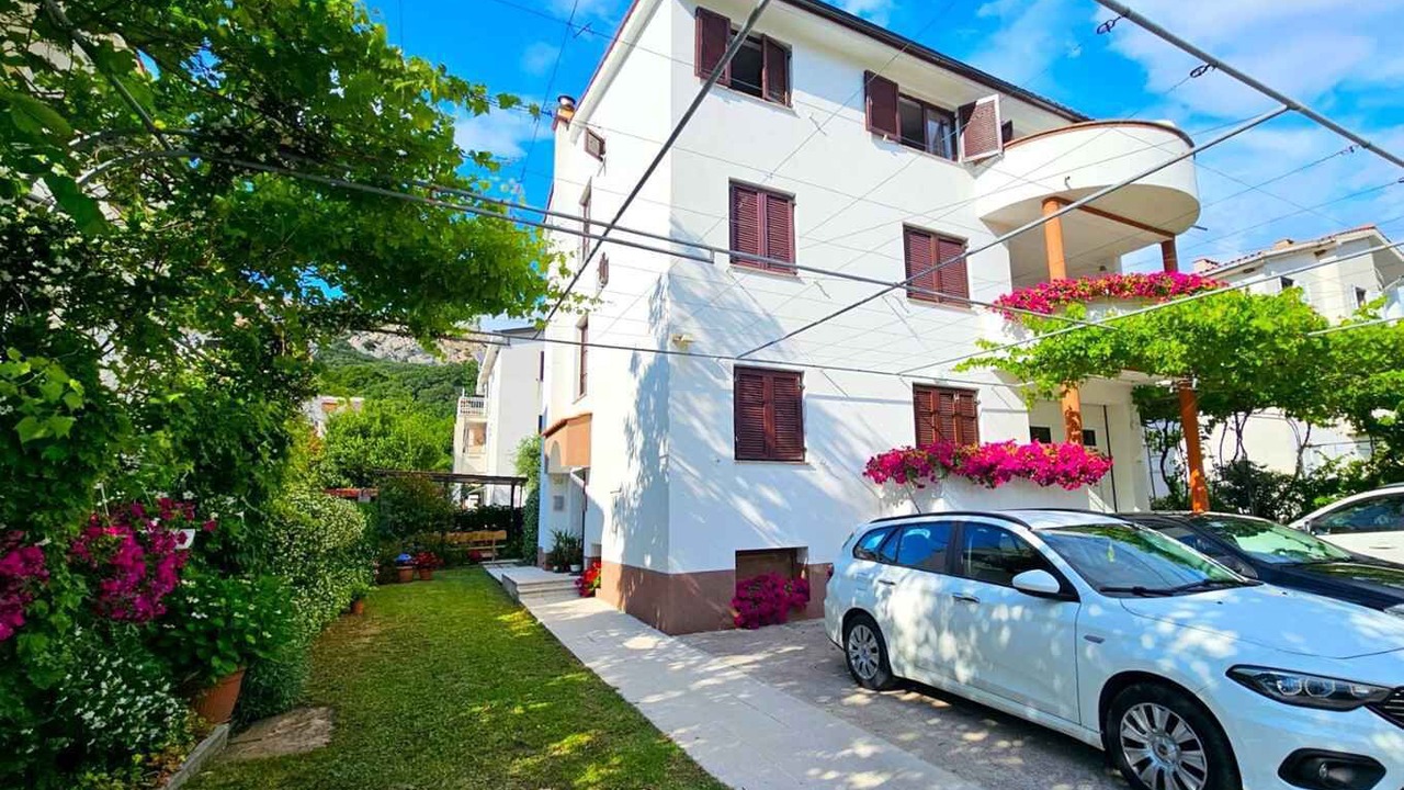 Photo of Outdoor in Baska