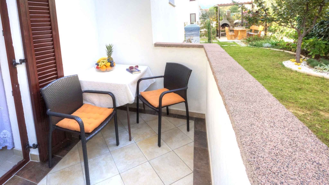 Photo of Patio Balcony in Baska