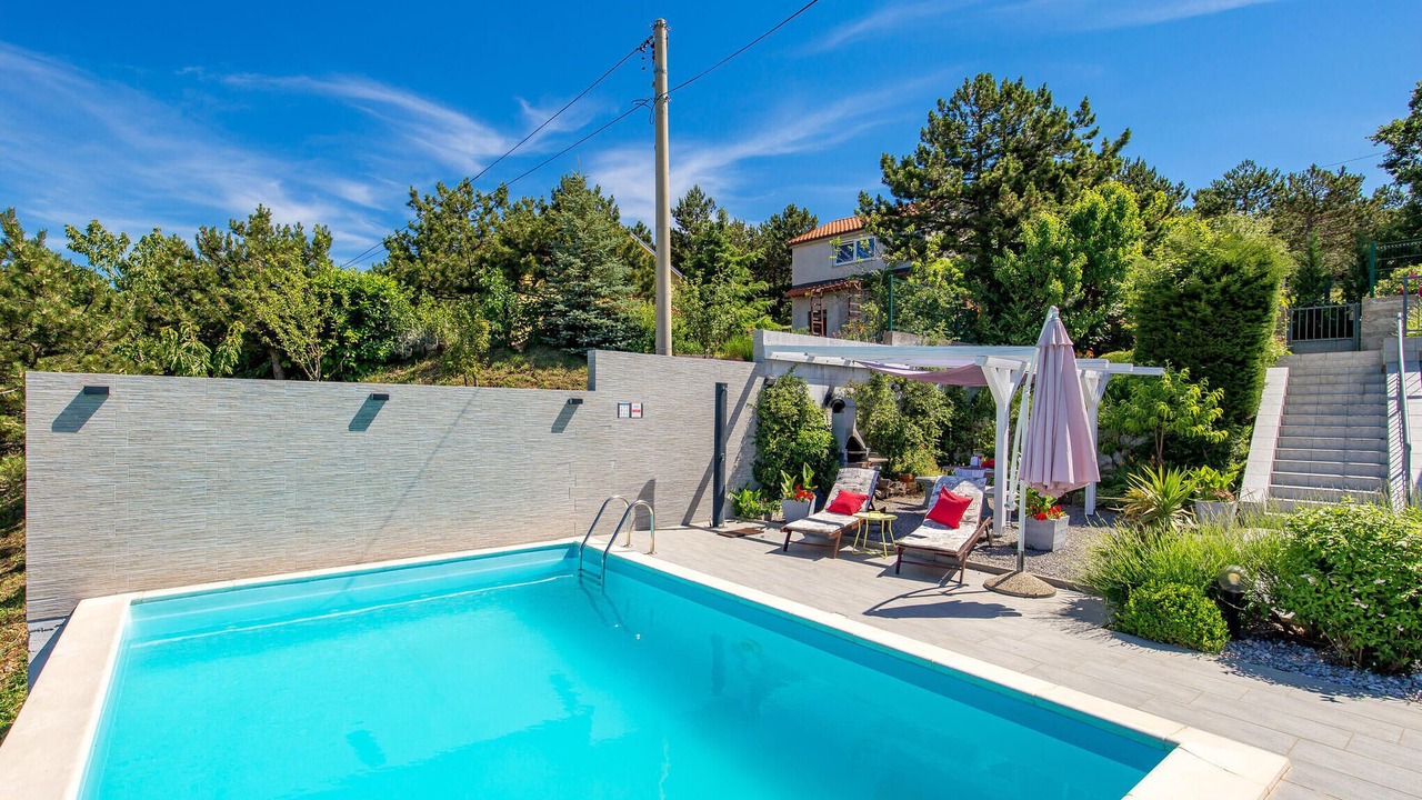 Photo of Outdoor in Vratarusa