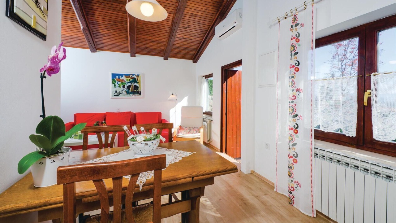 Photo of Bedroom in Pobri