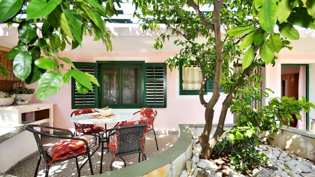 Photo of Outdoor in Slatine