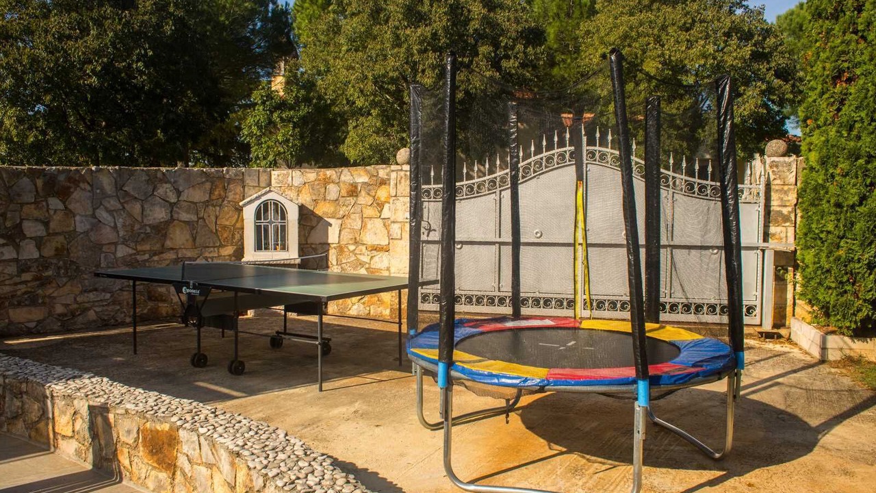 Photo of Outdoor in Matohanci