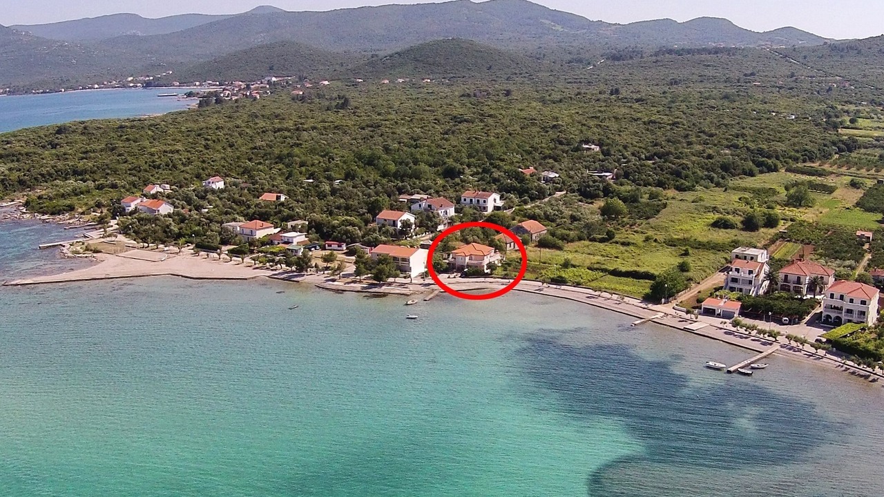 Photo of Outdoor in Janjina