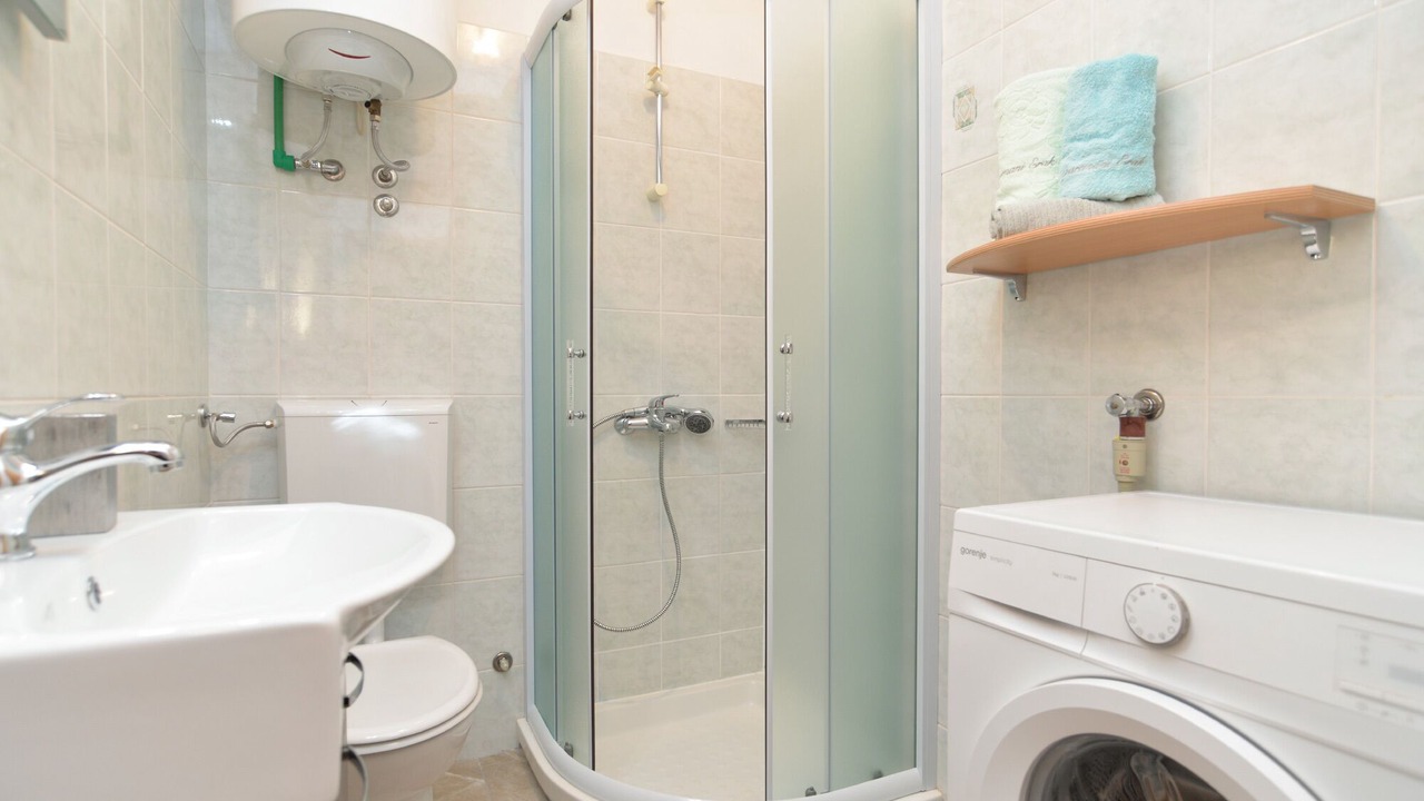 Photo of Bathroom in Stinjan