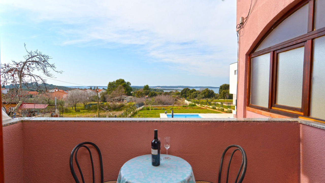Photo of Patio Balcony in Stinjan