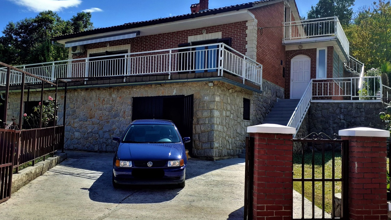 Photo of Outdoor in Opric