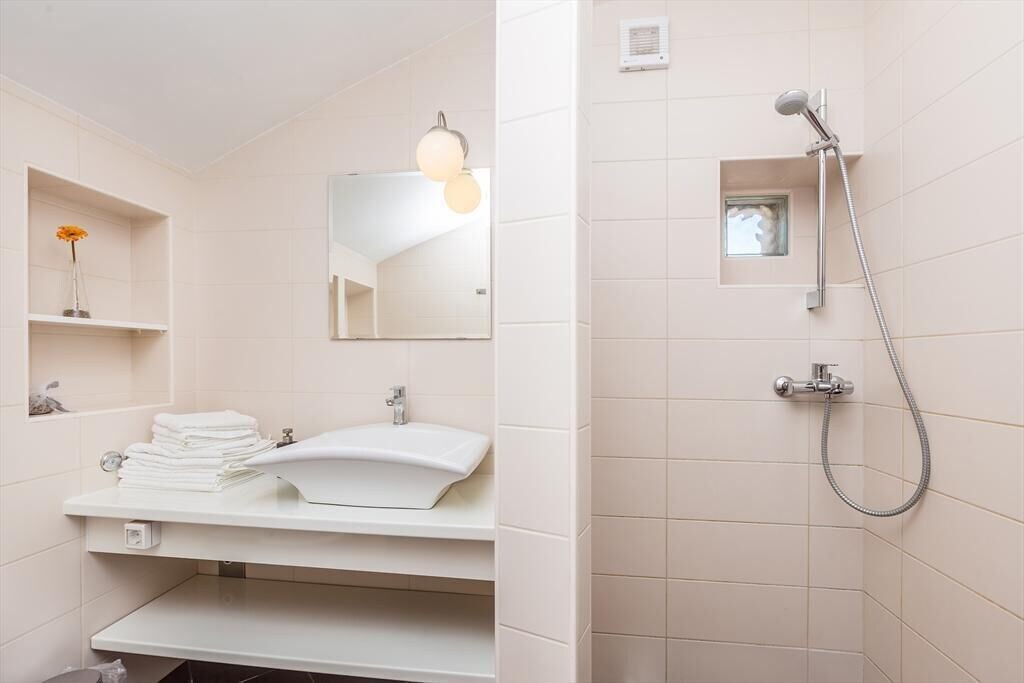 Photo of Bathroom in Brzac