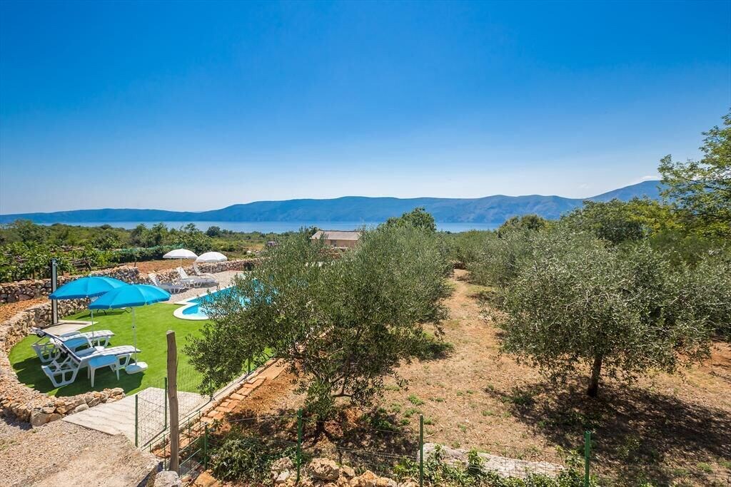 Photo of Outdoor in Brzac