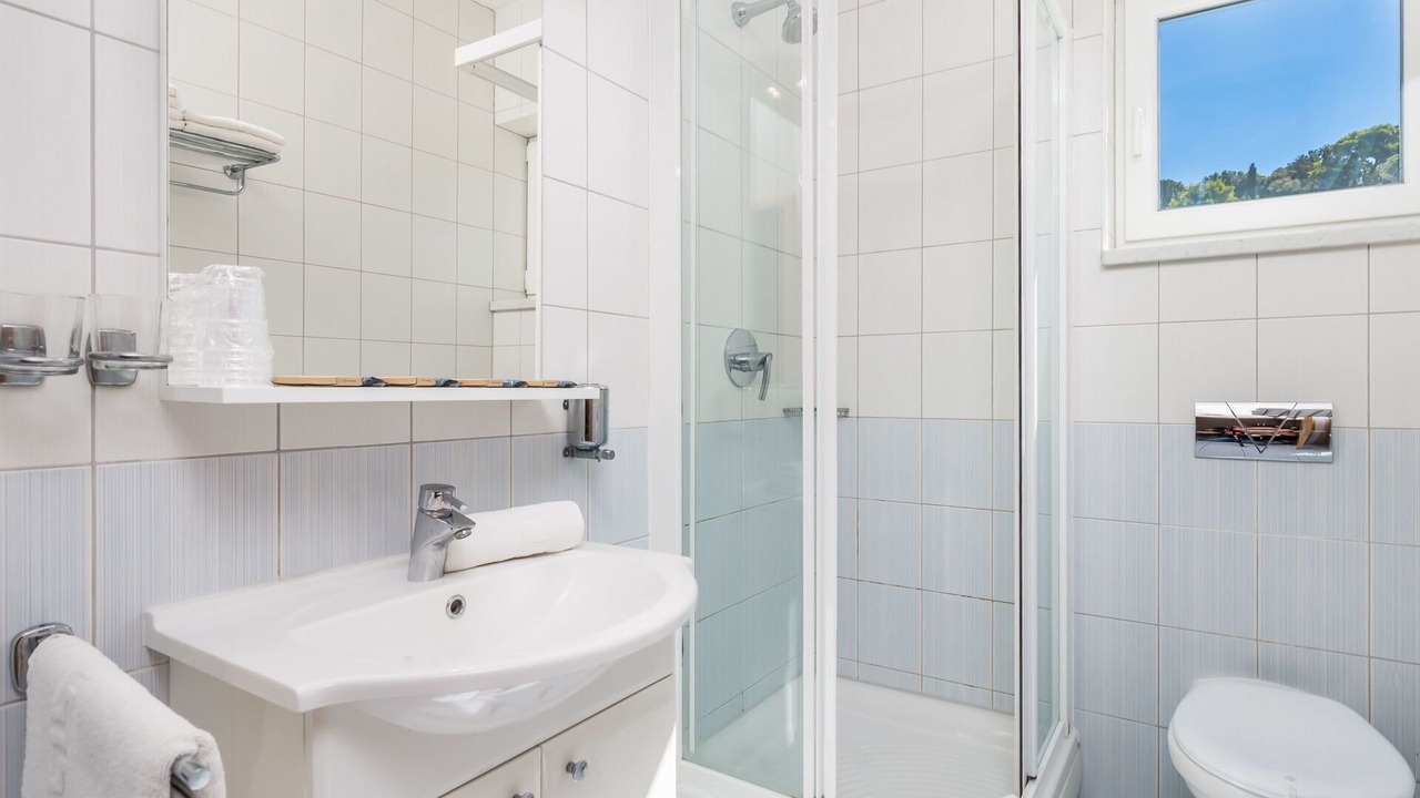 Photo of Bathroom in Kampor