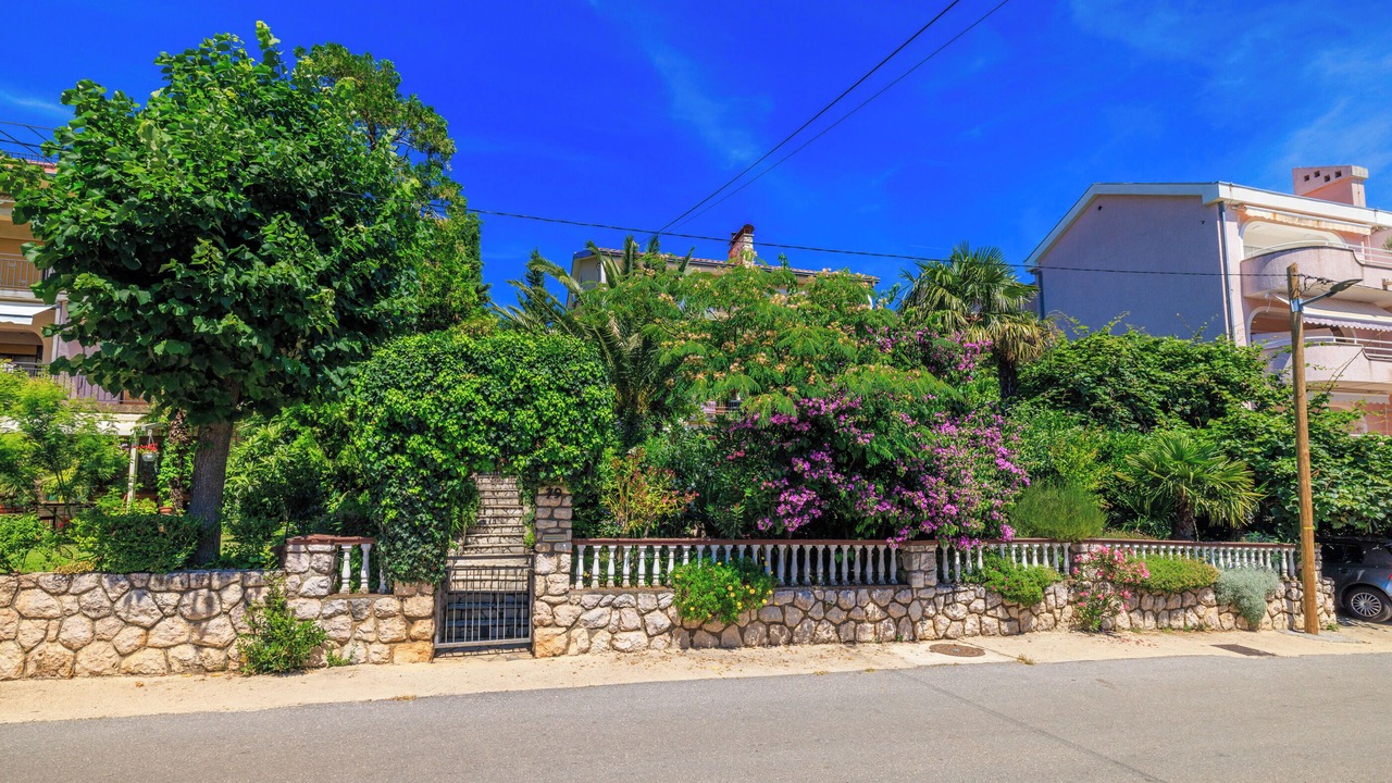 Photo of Outdoor in Klanfari