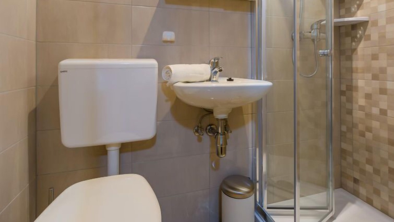 Photo of Bathroom in Kampor