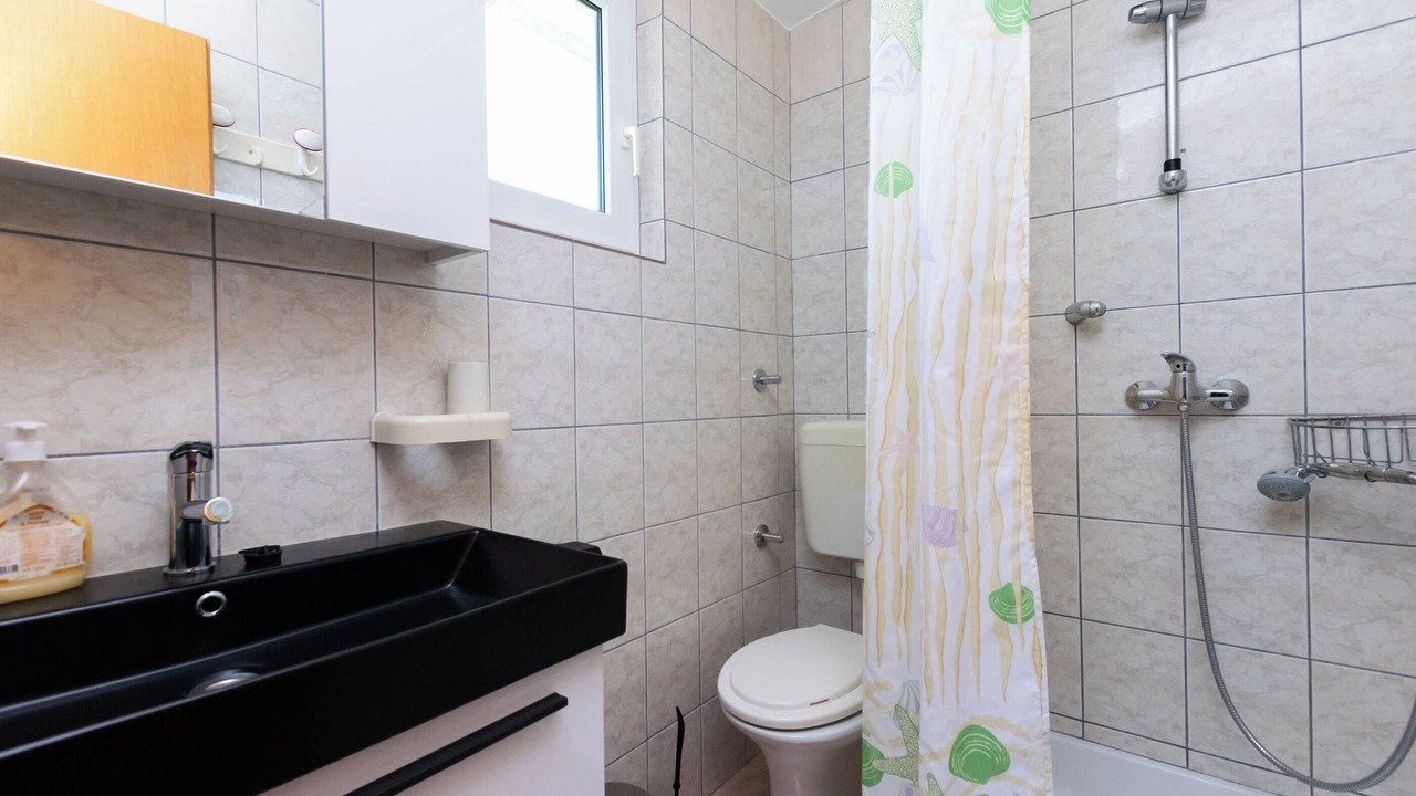 Photo of Bathroom in Lopar