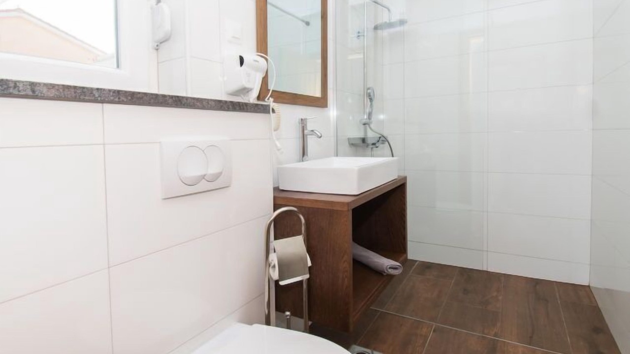 Photo of Bathroom in Srima