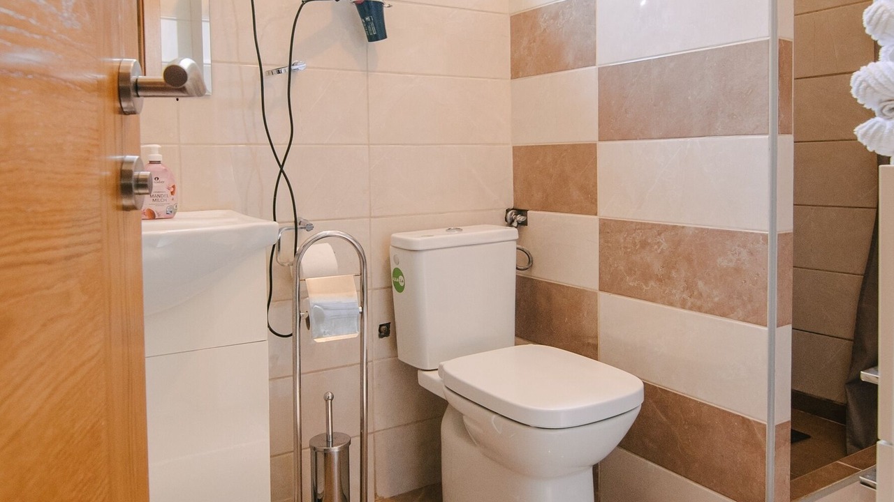 Photo of Bathroom in Catrnja