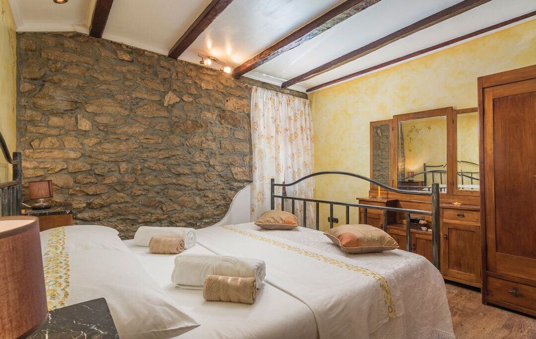 Photo of Bedroom in Pican