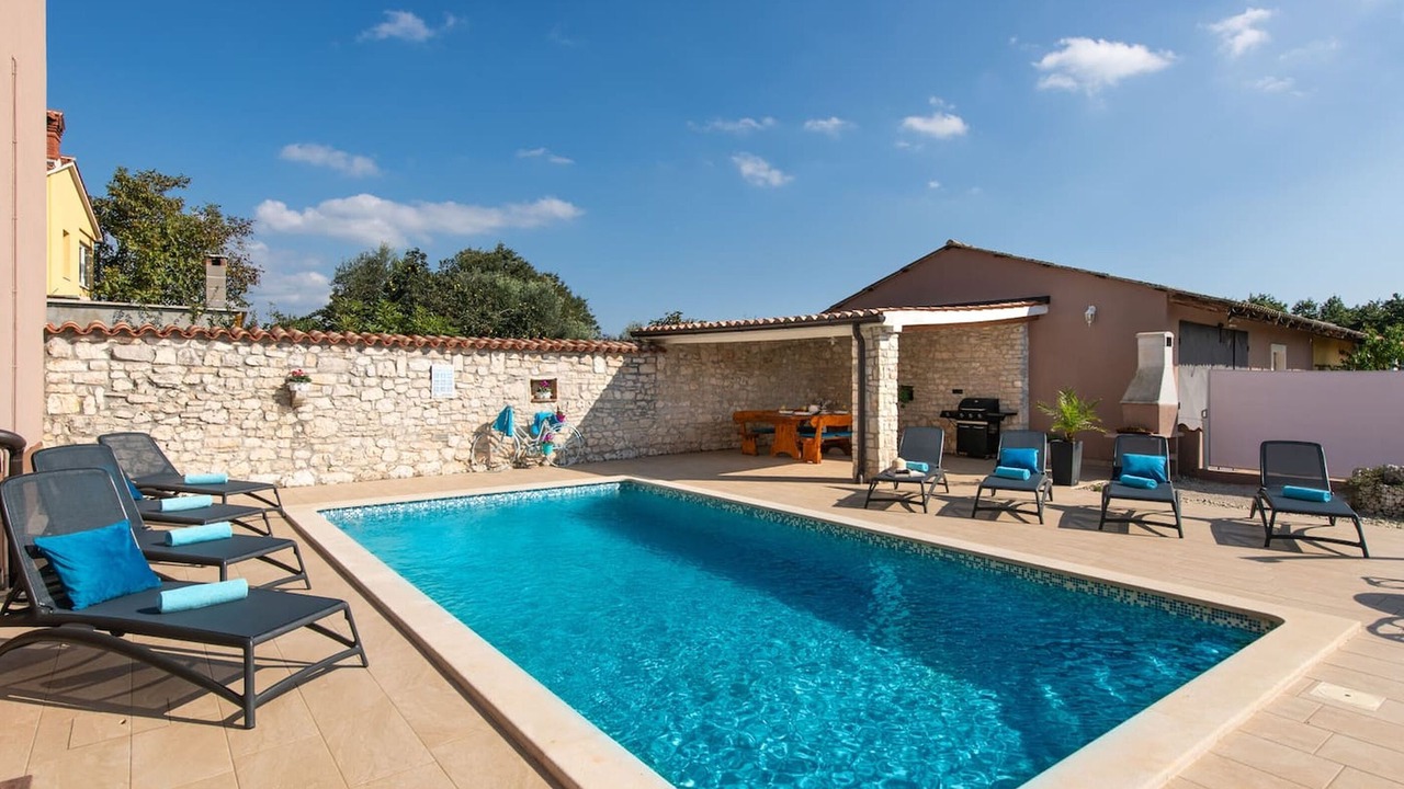 Photo of Outdoor in Belavici