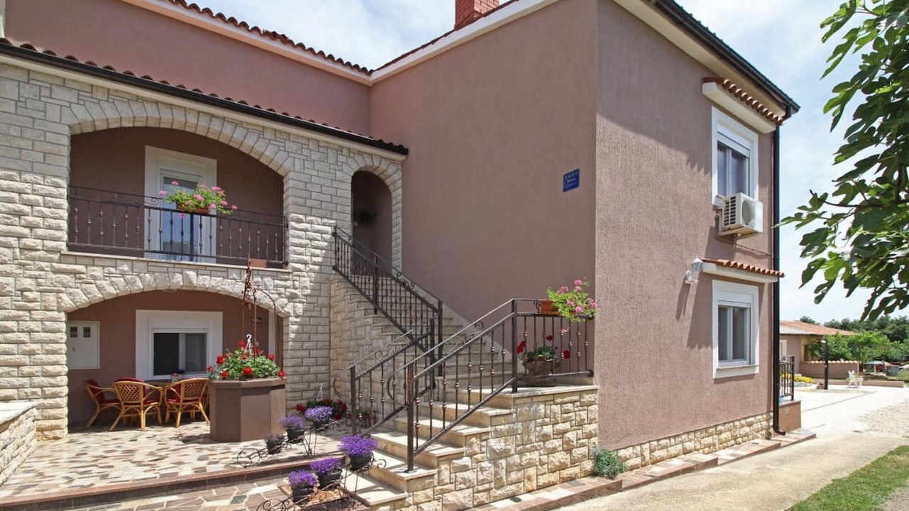 Photo of Outdoor in Belavici