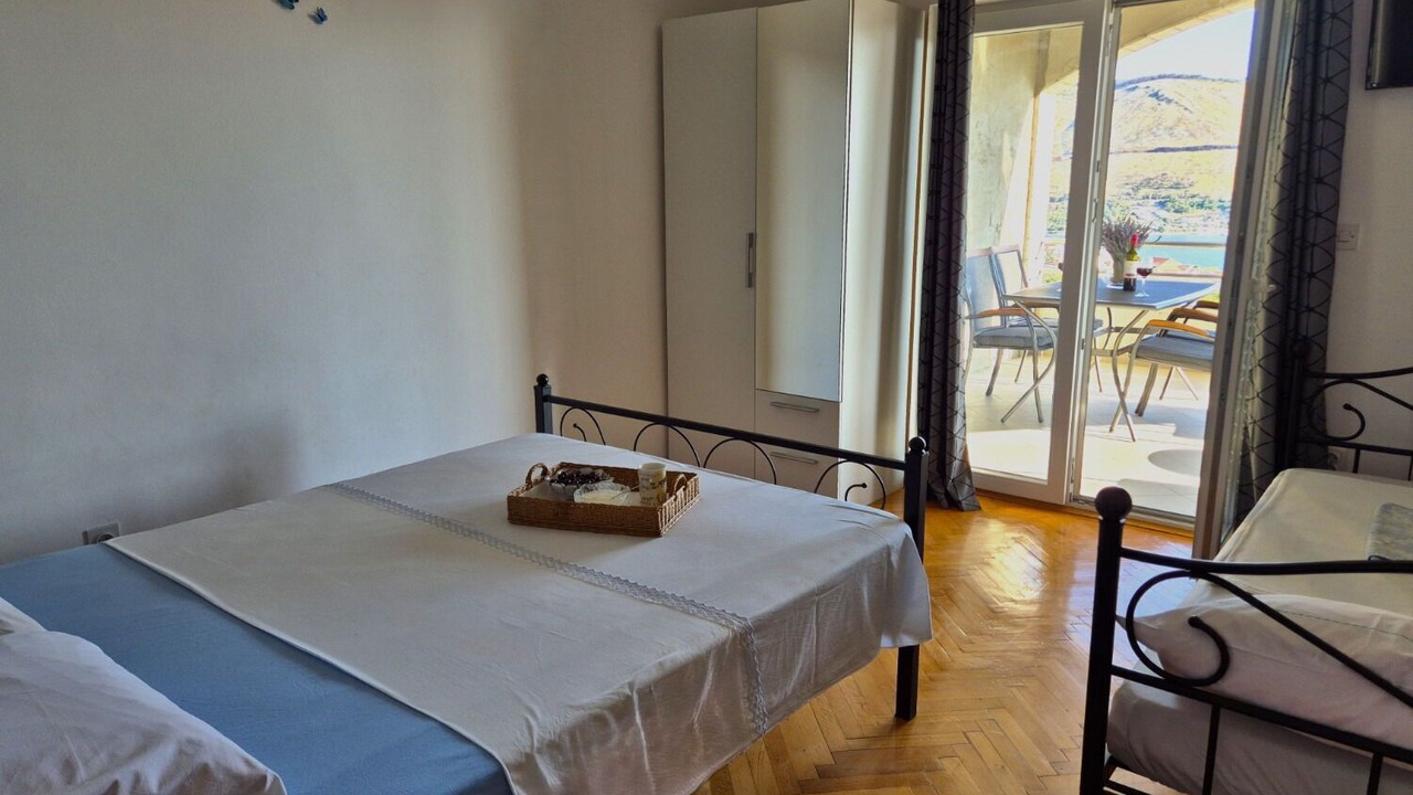 Photo of Bedroom in Grebastica