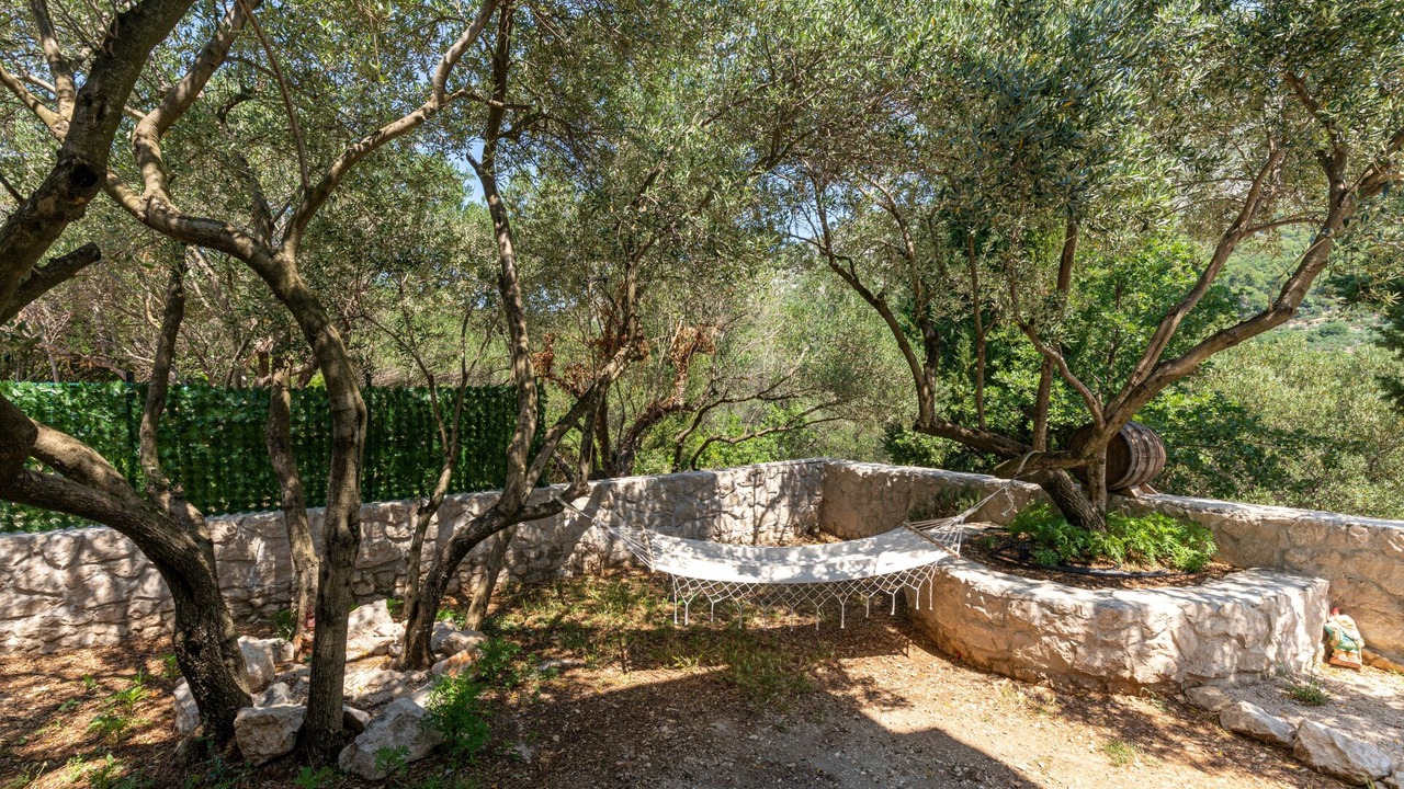 Photo of Outdoor in Kremena