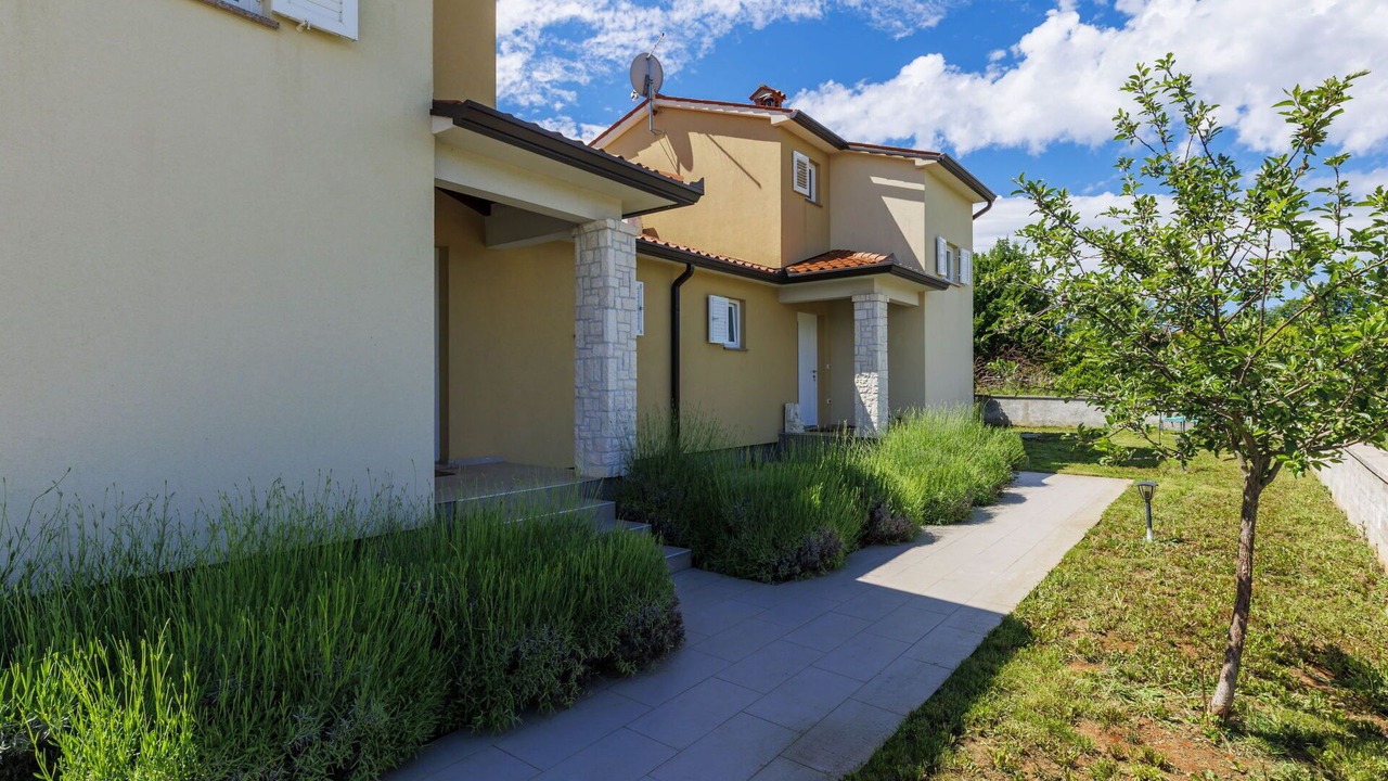 Photo of Outdoor in Marceljani