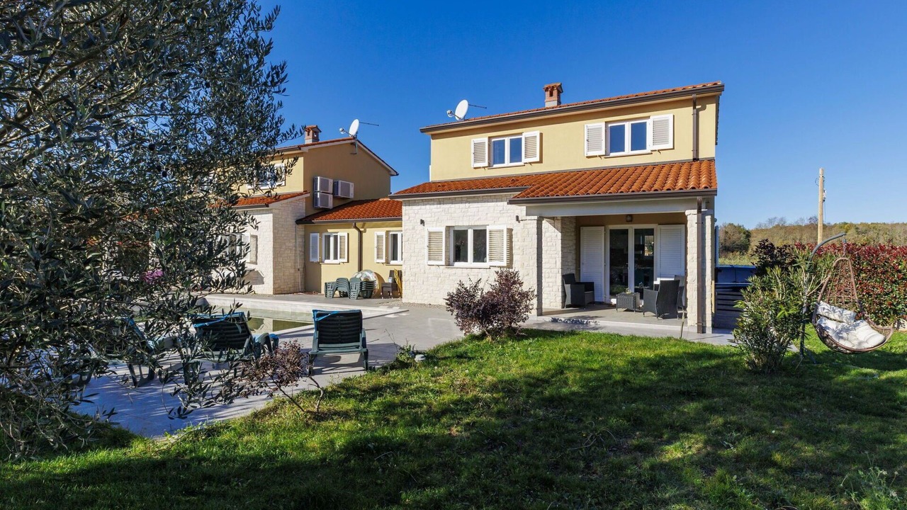 Photo of Outdoor in Marceljani