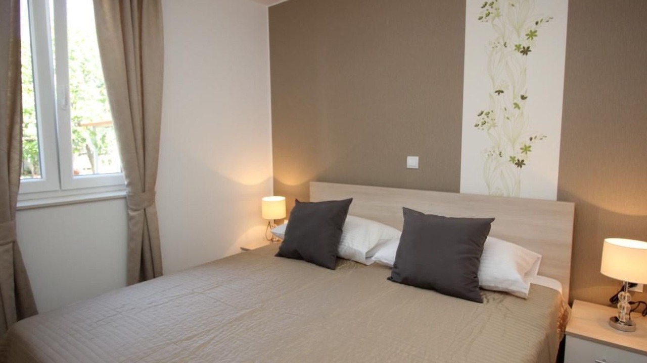 Photo of Bedroom in Baska